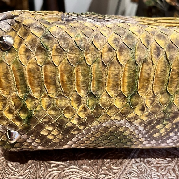 Genuine Python Leather Bag - Picture 10 of 12